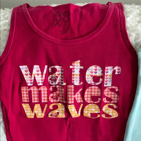 Tank Top Bundle - Picture 2 of 4